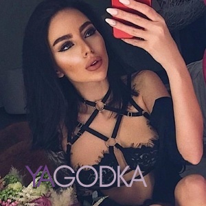 Шлюха АЛИНА 18327 Шлюха АЛИНА 18327